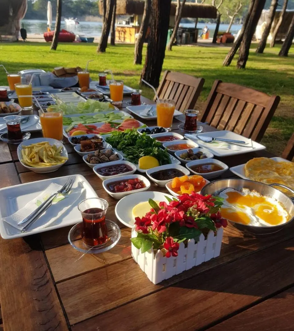 Green Pine Beach & Bungallows Hisaronu Hotel